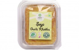 New Tree Soya Garlic Khakhra   Box  180 grams